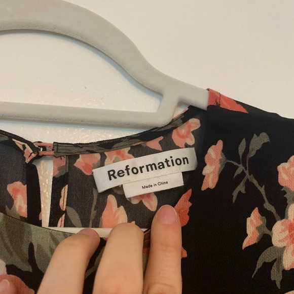 Reformation Luanne Midi in Louise Black Floral - Sz 2 - Picture 4 of 7